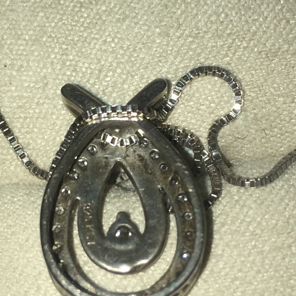 Kays embraces hearts sterling silver/diamond - Picture 3 of 4